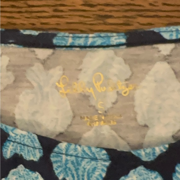 Lilly Pulitzer Dress with cute fish pattern. Size small. Excellent condition. - Picture 2 of 2